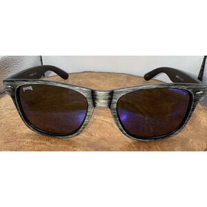 Pugs Style C6 Classic Woodgrain Sunglasses Unisex Fashion Eyewear‎ UV Protection